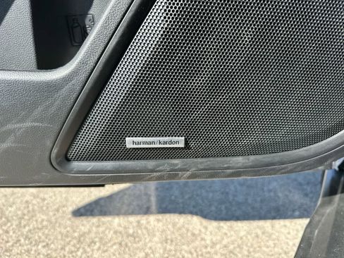 Certified 2025 Subaru Outback Onyx Edition image 33