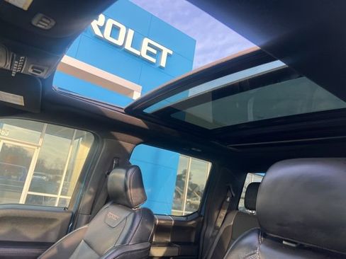 Used 2019 Ford F150 Raptor w/ Equipment Group 802A Luxury image 22