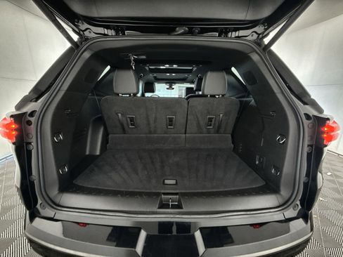 Used 2022 Chevrolet Traverse Premier w/ Redline Edition image 26