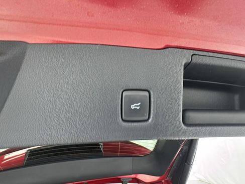 Used 2024 Ford Escape ST-Line Elite w/ Premium Technology Package image 16