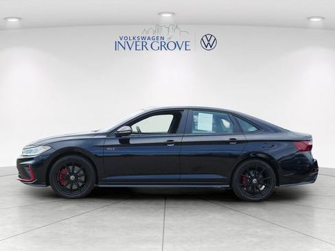 Certified 2025 Volkswagen Jetta GLI Autobahn w/ GLI Black Package FWD image 4