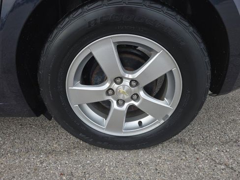 Used 2014 Chevrolet Cruze LT image 11