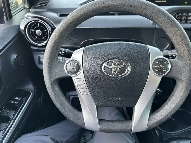 Used 2017 Toyota Prius C Two FWD image 18