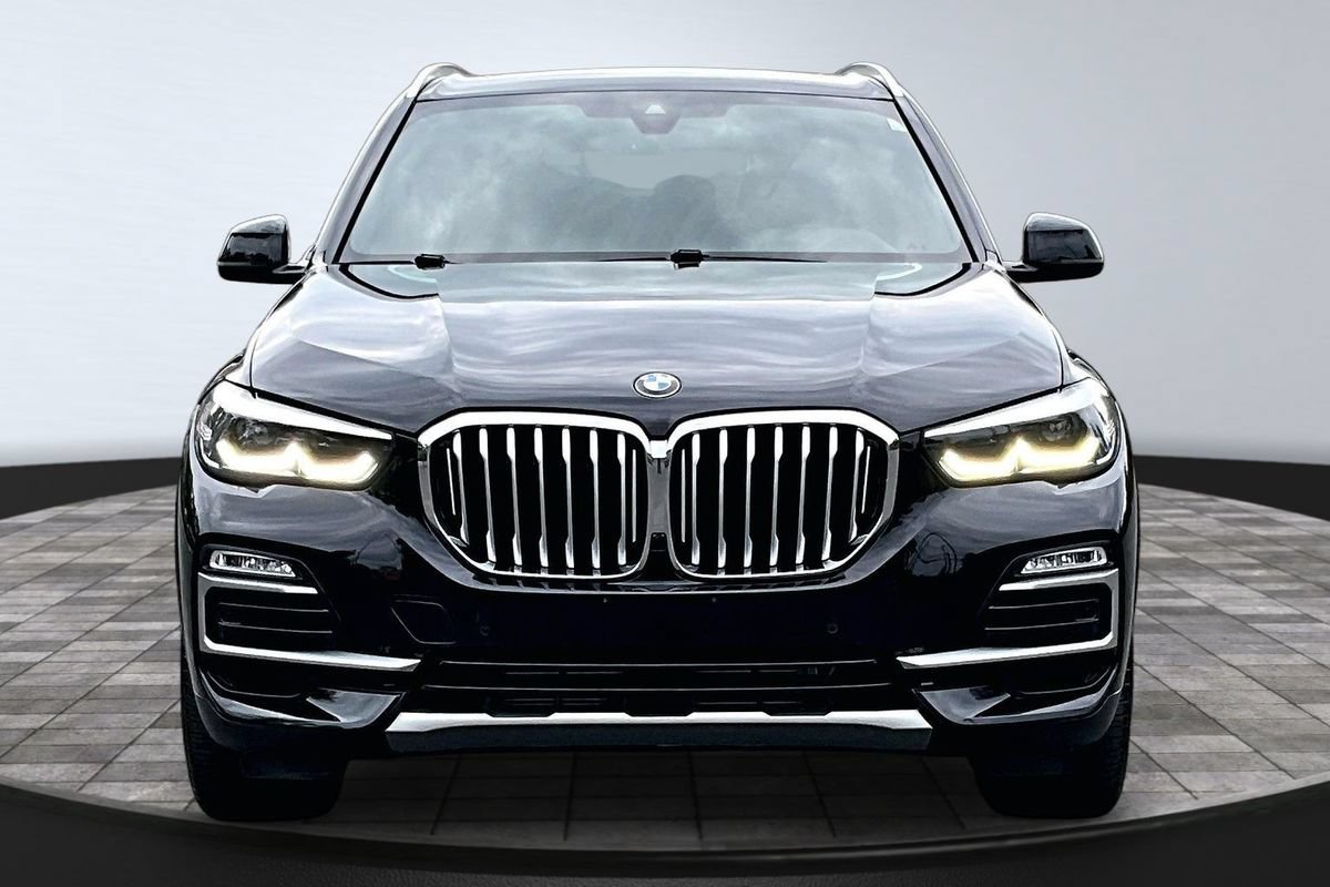 Used 2019 BMW X5 xDrive40i w/ Convenience Package AWD/4WD image 2