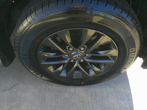 Used 2023 Lexus GX 460 Premium image 15