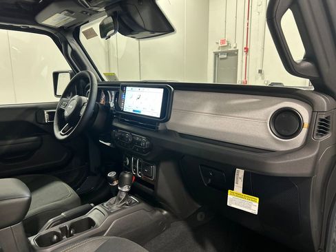 New 2026 Jeep Wrangler Sport S image 28