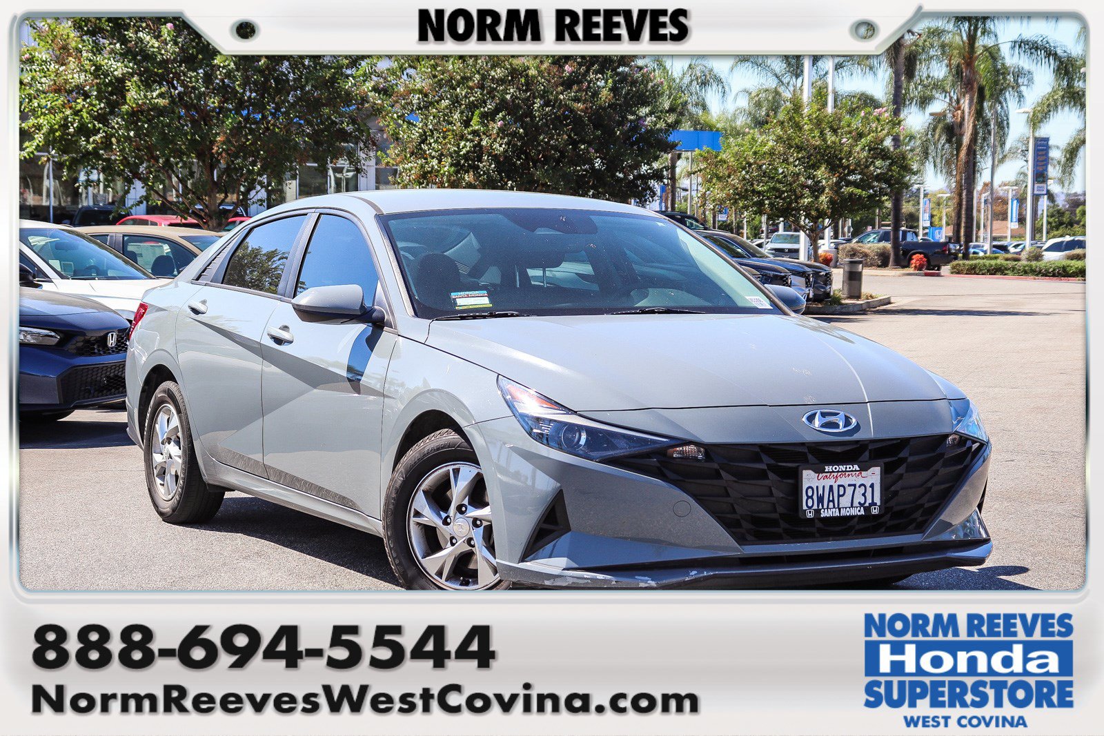 Used 2021 Hyundai Elantra SE FWD image 1