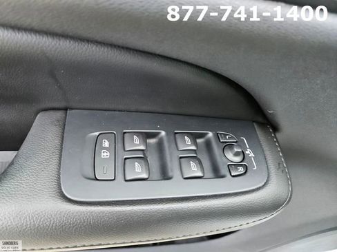 Used 2019 Volvo S60 T6 Momentum w/ Multimedia Package image 16