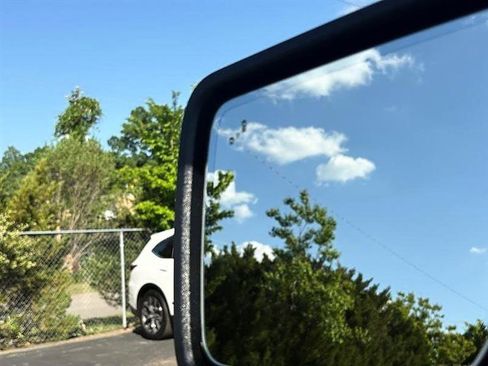 Used 2025 Ford F150 Lariat w/ Equipment Group 502A High AWD/4WD image 19