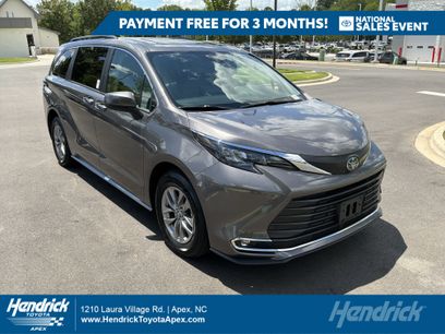 Used 2024 Toyota Sienna XLE