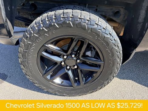 Used 2018 Chevrolet Silverado 1500 LT w/ All Star Edition AWD/4WD image 31