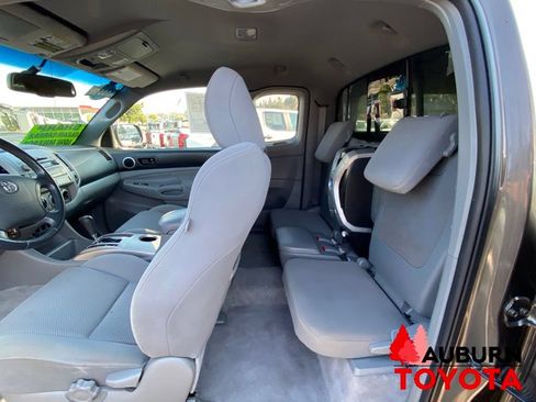 Used 2009 Toyota Tacoma PreRunner RWD image 22