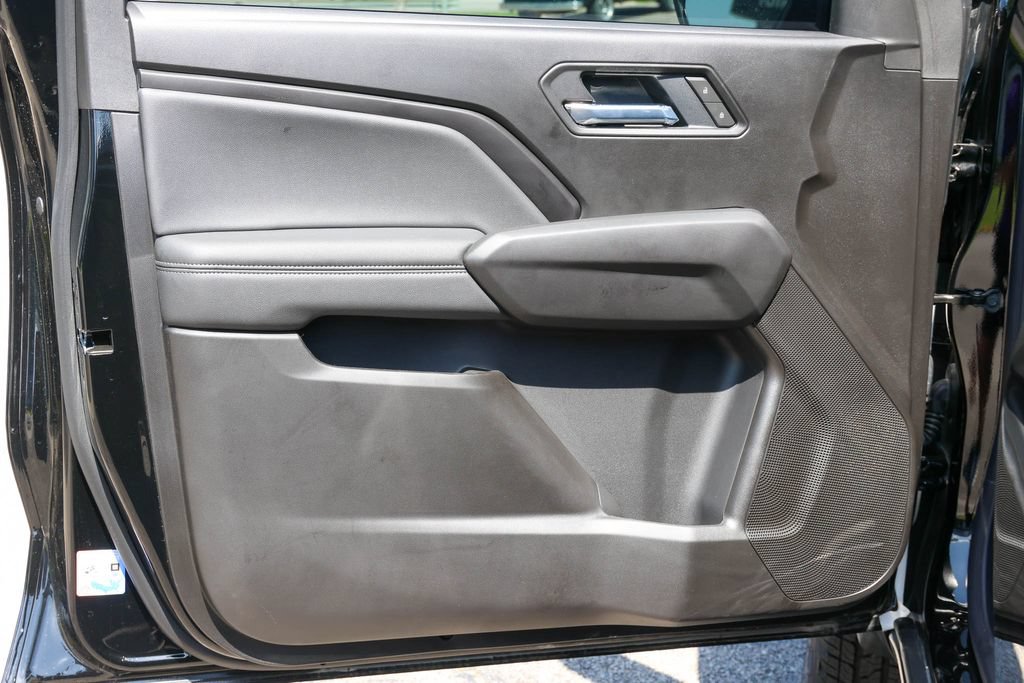 New 2026 Chevrolet Colorado LT w/ LT Convenience Package AWD/4WD image 4