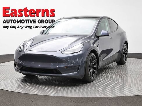 Used 2021 Tesla Model Y Long Range AWD/4WD image 1