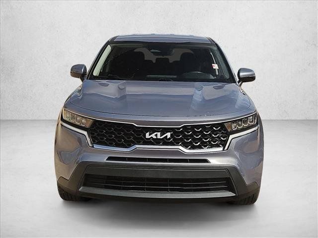 Used 2022 Kia Sorento LX FWD image 2