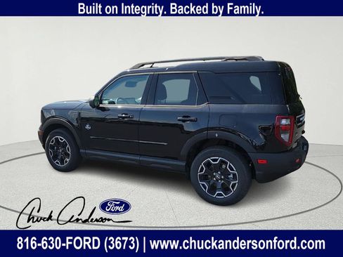 New 2025 Ford Bronco Sport Outer Banks w/ Outer Banks Tech Package+ image 8