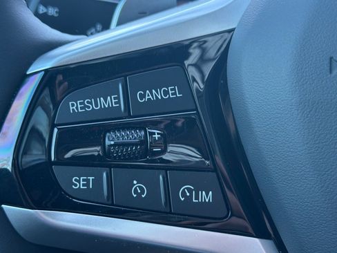 Used 2025 BMW 330i 330i w/ Premium Package image 31