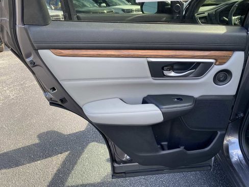 Used 2021 Honda CR-V Touring image 29