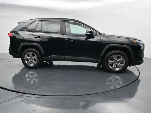 Used 2023 Toyota RAV4 XLE AWD/4WD image 11