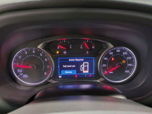 Used 2023 GMC Acadia SLE w/ Driver Convenience Package image 32