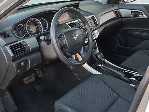 Used 2014 Honda Accord LX image 11