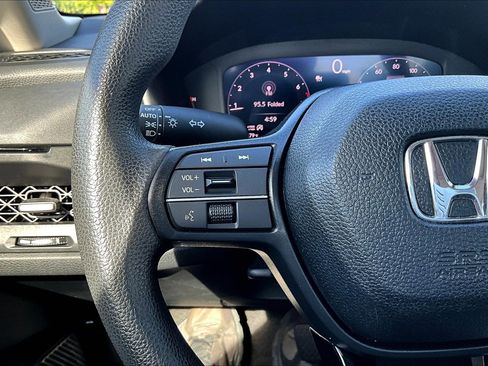 Used 2024 Honda Accord EX image 20
