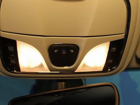 Used 2021 Jeep Cherokee Trailhawk w/ Sun & Sound Group image 30