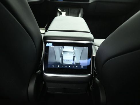 Used 2022 Tesla Model X image 20