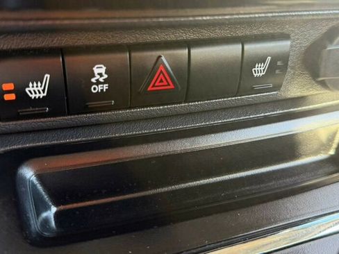 Used 2016 Jeep Patriot Latitude image 18