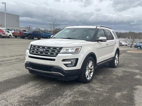 Used 2016 Ford Explorer Limited w/ Equipment Group 301A image 9