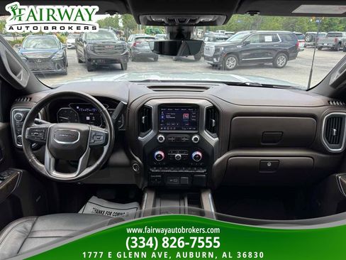 Used 2021 GMC Sierra 2500 Denali w/ Denali Ultimate Package AWD/4WD image 15