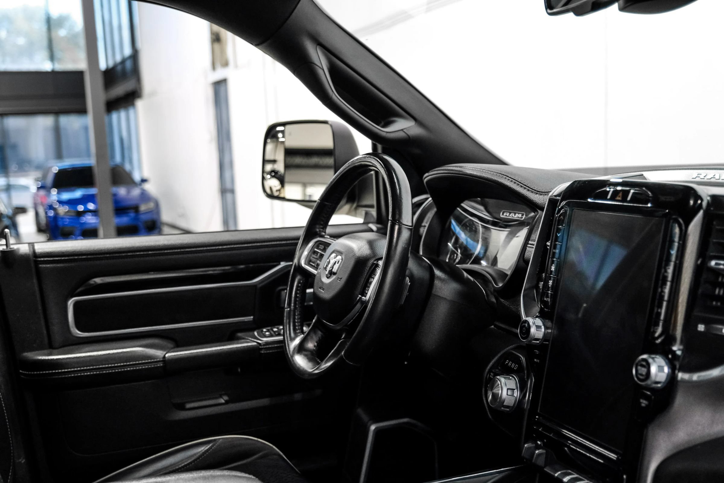 Used 2020 RAM 2500 Laramie w/ Night Edition AWD/4WD image 14