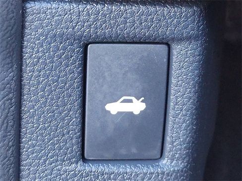 Used 2024 Honda Accord EX image 27