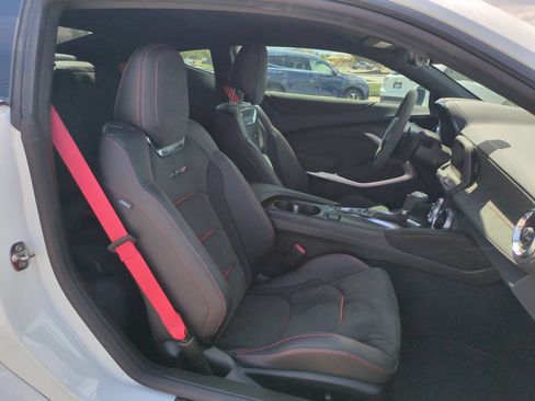 Used 2023 Chevrolet Camaro ZL1 RWD image 29