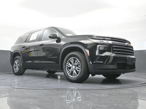 Used 2024 Chevrolet Traverse LT FWD image 67
