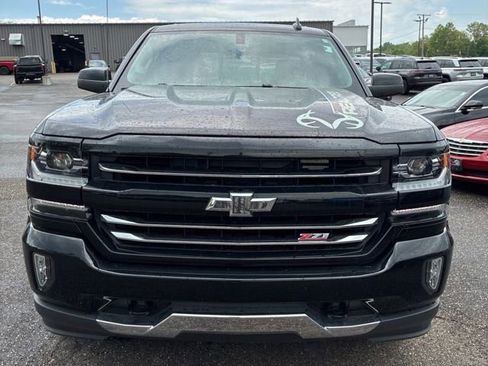 Used 2018 Chevrolet Silverado 1500 LTZ Z71 w/ Realtree Edition AWD/4WD image 7