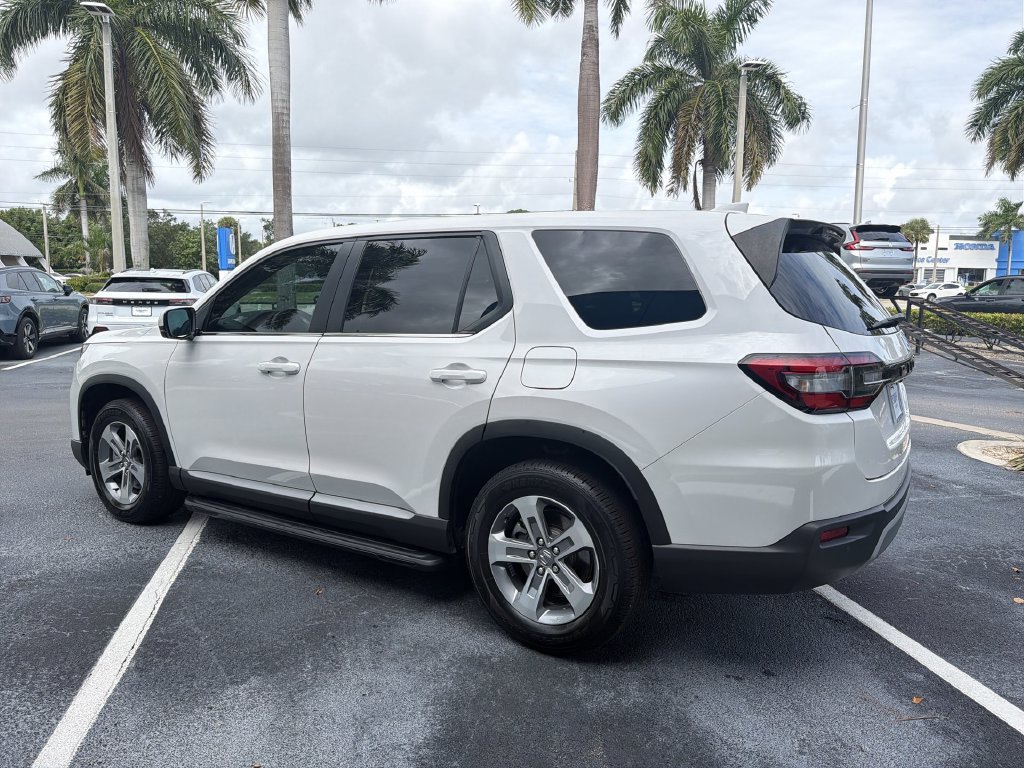 Certified 2025 Honda Pilot EX-L image 23