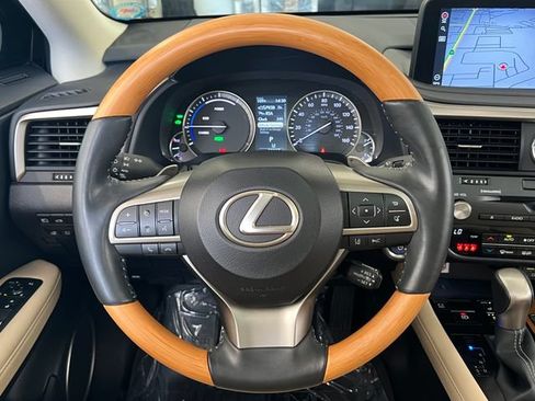 Used 2022 Lexus RX 450h AWD w/ Premium Package image 43
