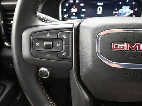 Used 2024 GMC Sierra 2500 AT4 w/ AT4 Premium Plus Package image 29