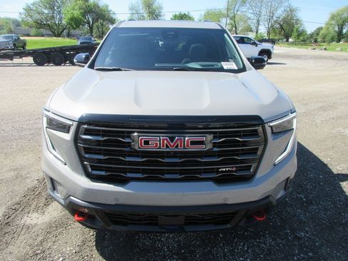New 2026 GMC Acadia AT4 image 10
