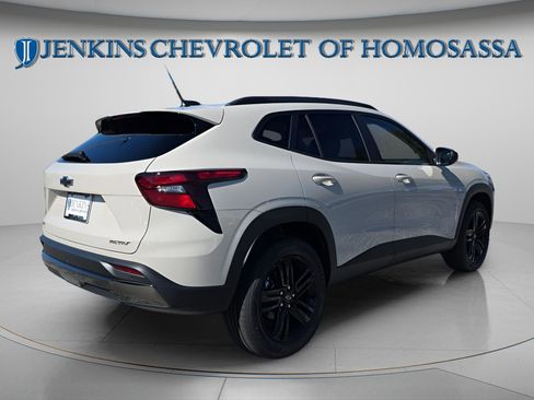 New 2026 Chevrolet Trax ACTIV w/ Driver Confidence Package image 3