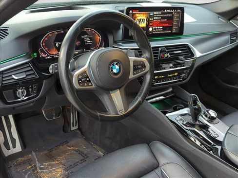 Used 2023 BMW 540i w/ Executive Package RWD image 10