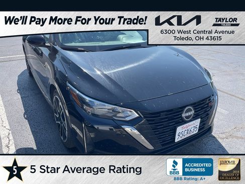 Used 2025 Nissan Sentra SR FWD image 1