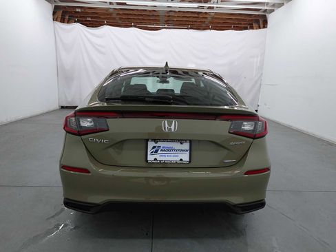 Used 2025 Honda Civic Sport image 6