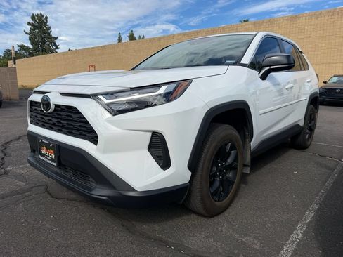 Used 2024 Toyota RAV4 LE FWD image 2