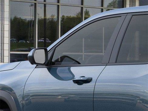 New 2026 Chevrolet Equinox LT image 12