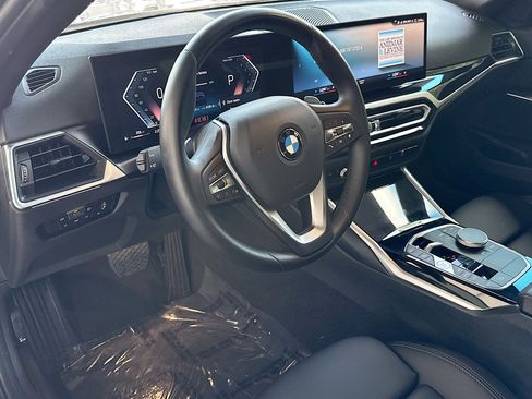 Used 2023 BMW 330i Sedan image 9