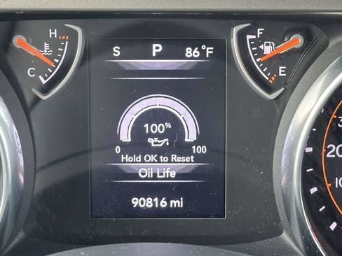 Used 2018 Jeep Wrangler Sport AWD/4WD image 23