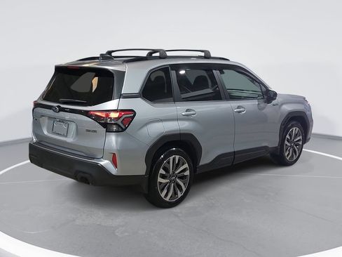 Certified 2025 Subaru Forester Touring AWD/4WD image 5