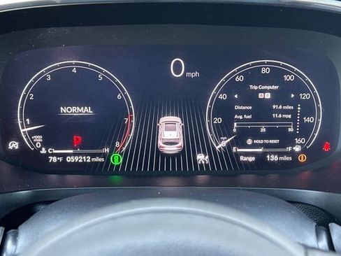Used 2023 Acura MDX w/ Technology Package FWD image 30